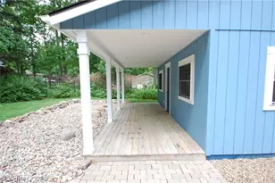 10029 Cummins Dr, Deerfield, OH 44411 - Photo 4