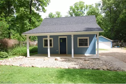 10029 Cummins Drive, Deerfield, OH 44411 - Photo 1