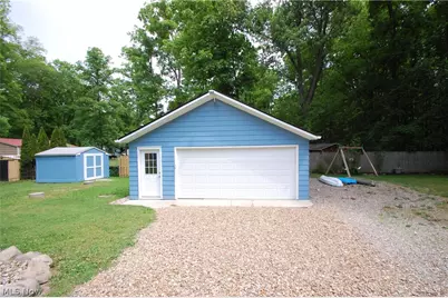10029 Cummins Drive, Deerfield, OH 44411 - Photo 8