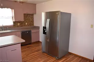 25 W 48th St, Shadyside, OH 43947 - Photo 4