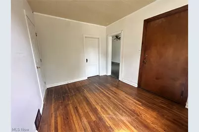 511 Woodland Avenue, Elyria, OH 44035 - Photo 8