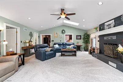 443 Merriman Road, Akron, OH 44303 - Photo 12
