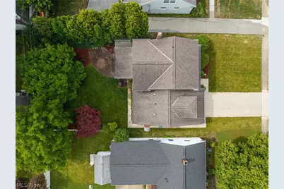 4317 W 202nd Street, Fairview Park, OH 44126 - Photo 8