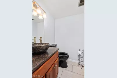 4317 W 202nd Street, Fairview Park, OH 44126 - Photo 22