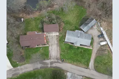 3555 N Vista Street NW, Uniontown, OH 44685 - Photo 8