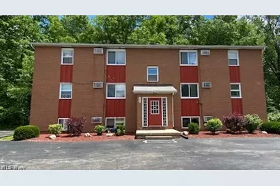 166 Kendall Avenue #3, Campbell, OH 44405 - Photo 1