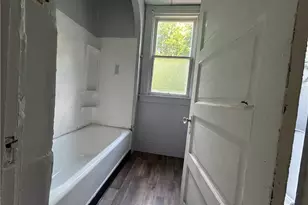 1105 State St, Steubenville, OH 43952 - Photo 8