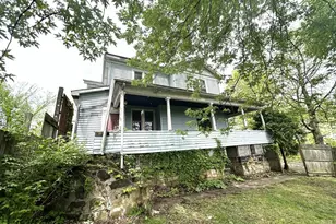 1105 State St, Steubenville, OH 43952 - Photo 2