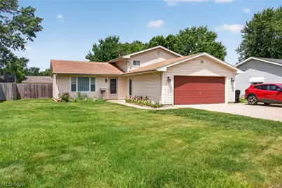 758 Abbe Road N, Elyria, OH 44035 - Photo 4
