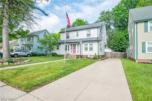 706 Crestview Ave, Akron, OH 44320 - Photo 2