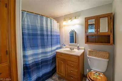 706 Crestview Avenue, Akron, OH 44320 - Photo 20