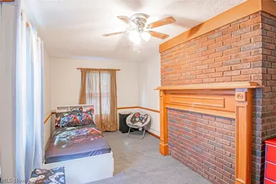 706 Crestview Avenue, Akron, OH 44320 - Photo 8