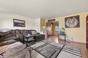 611 Herbert Rd, Akron, OH 44312 - Photo 8