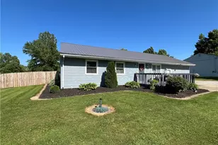 4686 Knickerbocker Cir, Ashtabula, OH 44004 - Photo 4