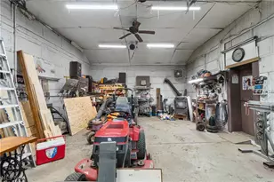 2377 Greensburg Rd, North Canton, OH 44720 - Photo 38