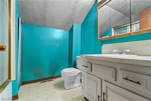 2377 Greensburg Rd, North Canton, OH 44720 - Photo 28