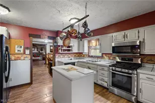 2377 Greensburg Rd, North Canton, OH 44720 - Photo 14