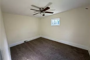 1518 Smithfield St, East Liverpool, OH 43920 - Photo 8
