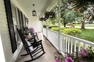 8268 Hilltop Dr, Poland, OH 44514 - Photo 4