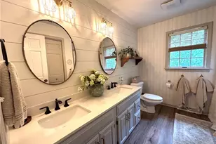8268 Hilltop Dr, Poland, OH 44514 - Photo 38