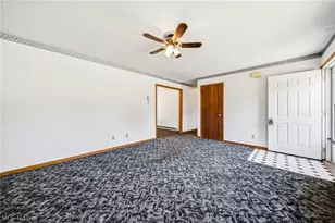 1682 Sugar Creek Creek, Rock Creek, OH 44084 - Photo 6