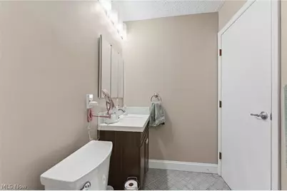 5923 Mills Creek Lane, North Ridgeville, OH 44039 - Photo 26