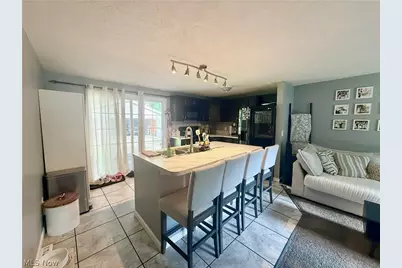 10519 Dewhurst Road, Elyria, OH 44035 - Photo 4