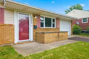 2457 Cathy Dr NE, Canton, OH 44705 - Photo 4