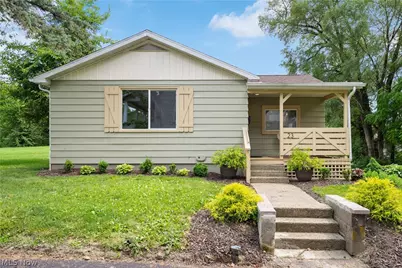 23 Curley Court SE, Massillon, OH 44646 - Photo 2