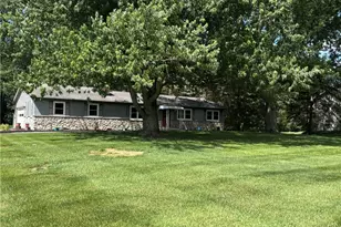 1961 Killian Rd, Akron, OH 44312 - Photo 2