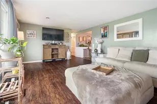 5147 Broadway Ave NE, Louisville, OH 44641 - Photo 8