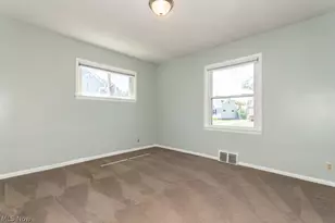 721 Pendley Rd, Willowick, OH 44095 - Photo 20