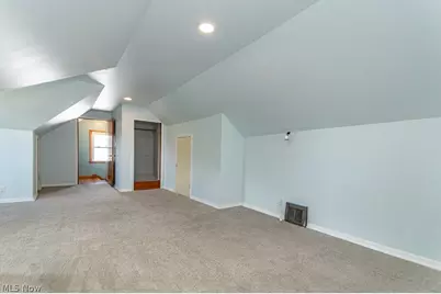 721 Pendley Road, Willowick, OH 44095 - Photo 26