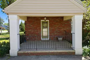 4705 Grand Central Ave, Vienna, WV 26105 - Photo 8