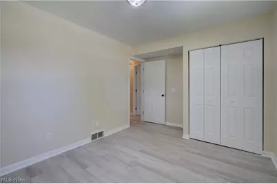 6787 Glenmere Avenue NE, Canton, OH 44721 - Photo 28