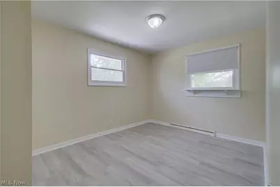 6787 Glenmere Avenue NE, Canton, OH 44721 - Photo 26