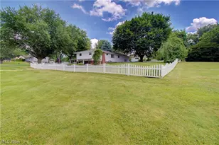 6787 Glenmere Ave NE, Canton, OH 44721 - Photo 10