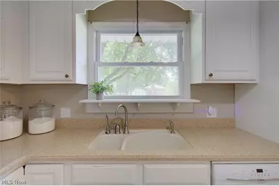6787 Glenmere Avenue NE, Canton, OH 44721 - Photo 22
