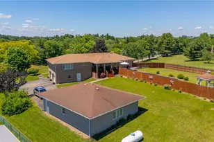 61173 Crozier Ridge Rd, Bellaire, OH 43906 - Photo 6