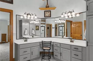 623 W Steels Corners Rd, Cuyahoga Falls, OH 44223 - Photo 24