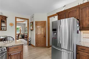 623 W Steels Corners Rd, Cuyahoga Falls, OH 44223 - Photo 8