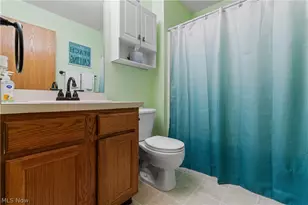 1885 Faye Rd, Akron, OH 44306 - Photo 16