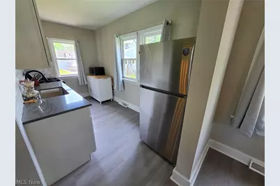 3909 Burger Avenue, Loveland, OH 44109 - Photo 10