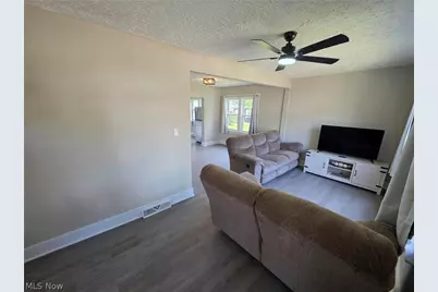3909 Burger Avenue, Loveland, OH 44109 - Photo 6