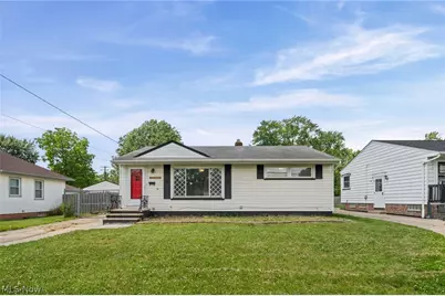 4638 W 156 St, Loveland, OH 44135 - Photo 2
