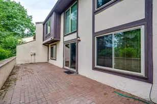 3388 S Smith Rd, Fairlawn, OH 44333 - Photo 4