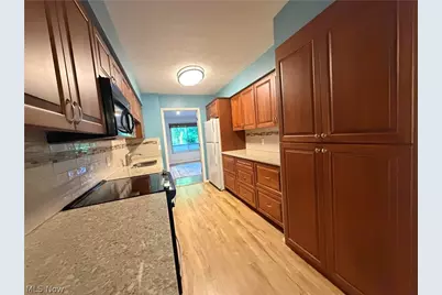 3388 S Smith Road, Fairlawn, OH 44333 - Photo 6