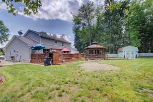 1495 Fredrickburg Dr, Youngstown, OH 44412 - Photo 26