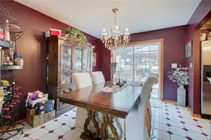 1495 Fredrickburg Dr, Youngstown, OH 44512 - Photo 4