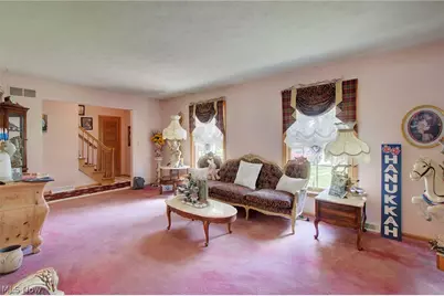 1495 Fredrickburg Drive, Youngstown, OH 44512 - Photo 14
